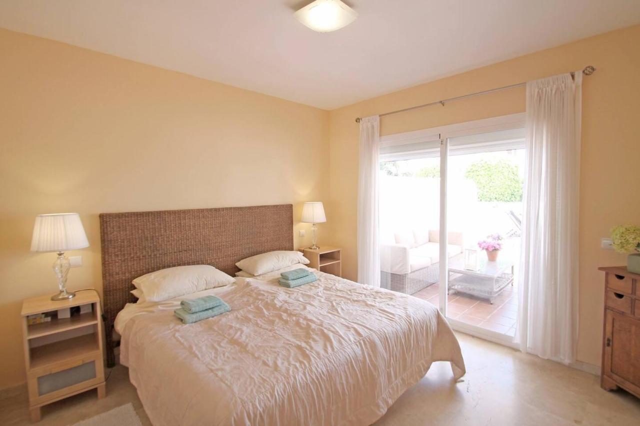 Luxury, Spacious 2 Bed Apartment Estepona Exterior foto