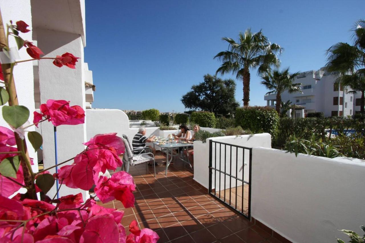 Luxury, Spacious 2 Bed Apartment Estepona Exterior foto