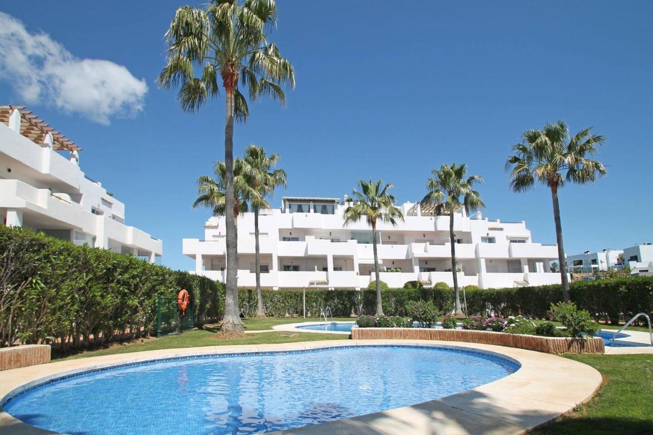 Luxury, Spacious 2 Bed Apartment Estepona Exterior foto